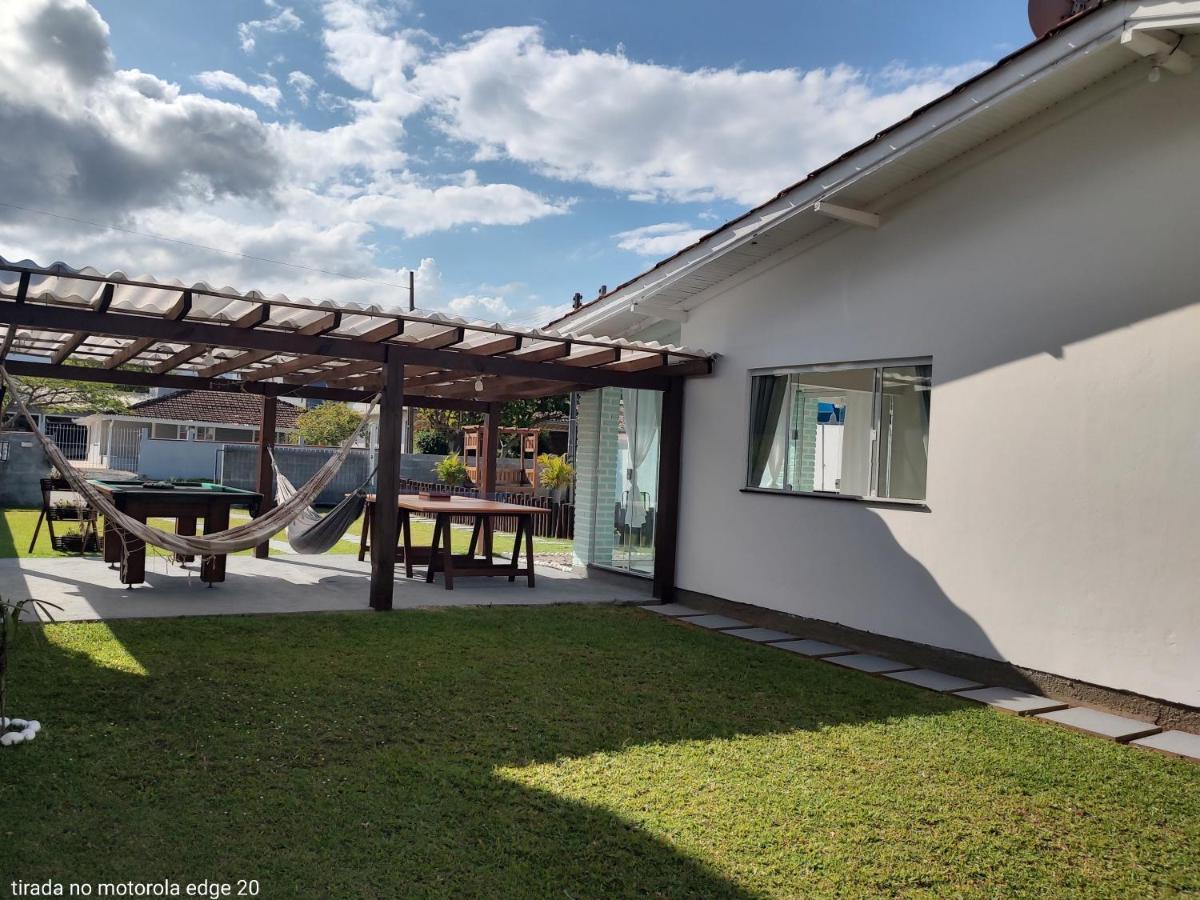 Casa Piscina Pinheira -sc Holiday home